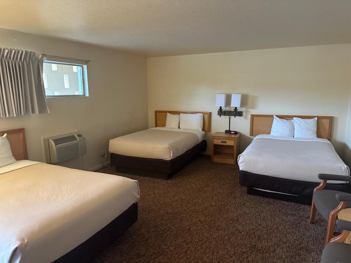 Big Bend Traveler'S Inn Great Bend Exteriér fotografie